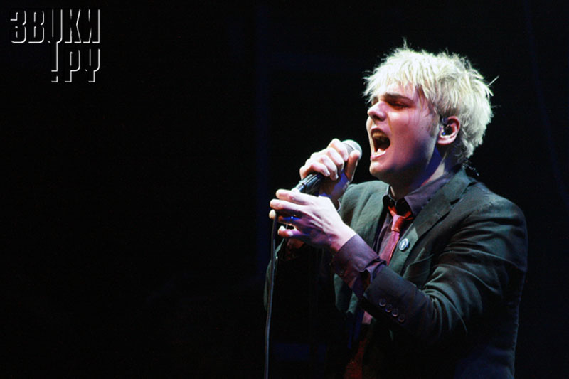 Gerard Way @ Yotaspace