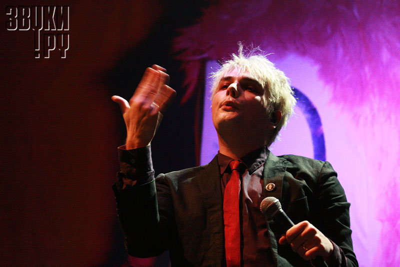 Gerard Way @ Yotaspace